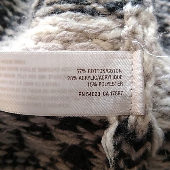 Old Navy Women's Aztec-print Gray Blanket Sweater. Size XS Boho Southwestern - Picture 7 of 7